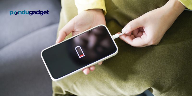 Mengisi Beterai HP Semalaman