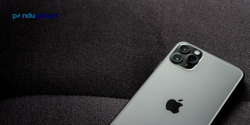 iPhone Ultra